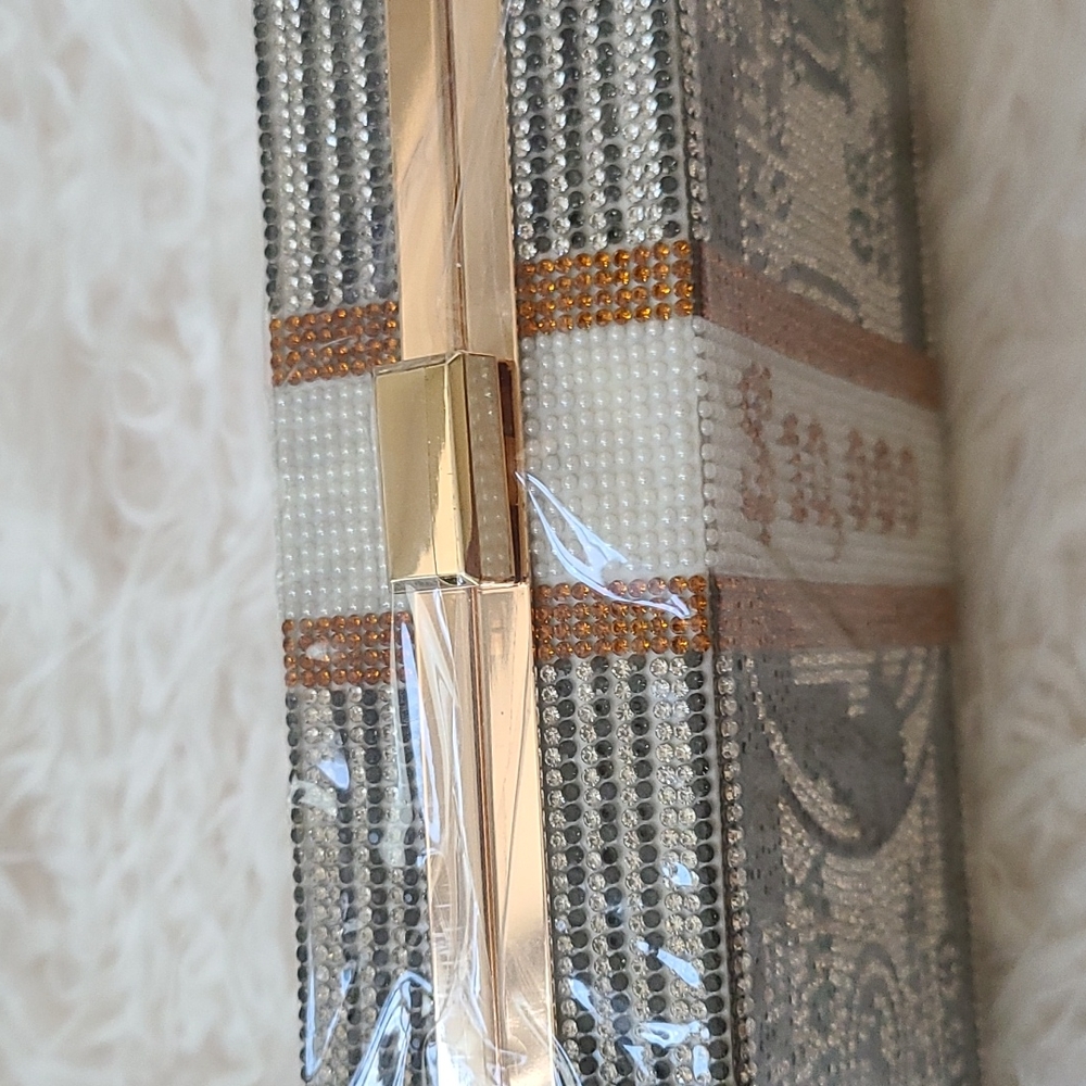 Blinged clutch - Picture 3 of 6
